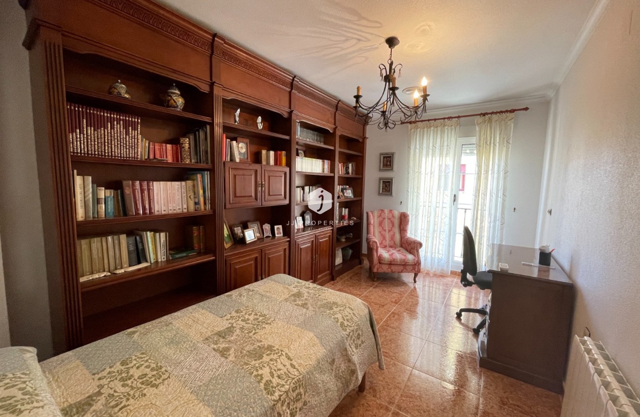 Resale - Chalet -
Formentera del Segura - Costa Blanca