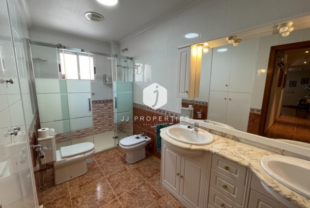 Resale - Chalet -
Formentera del Segura - Costa Blanca