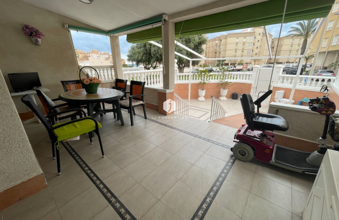 Resale - Chalet -
Guardamar del Segura - Costa Blanca