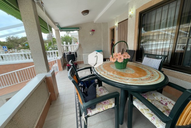 Resale - Chalet -
Guardamar del Segura - Costa Blanca