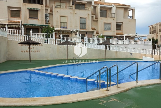 Resale - Chalet -
Guardamar del Segura - Costa Blanca