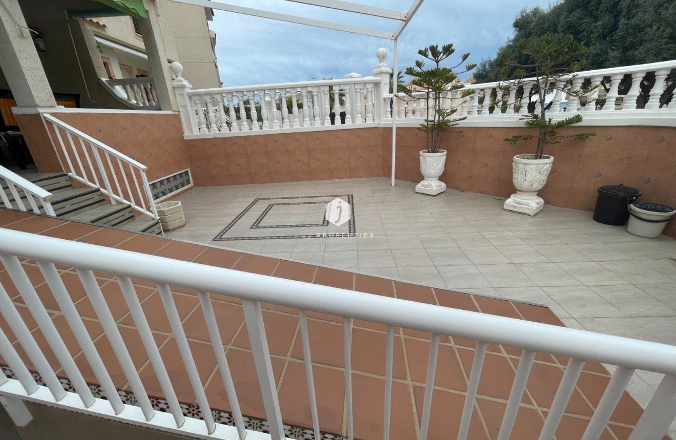 Resale - Chalet -
Guardamar del Segura - Costa Blanca