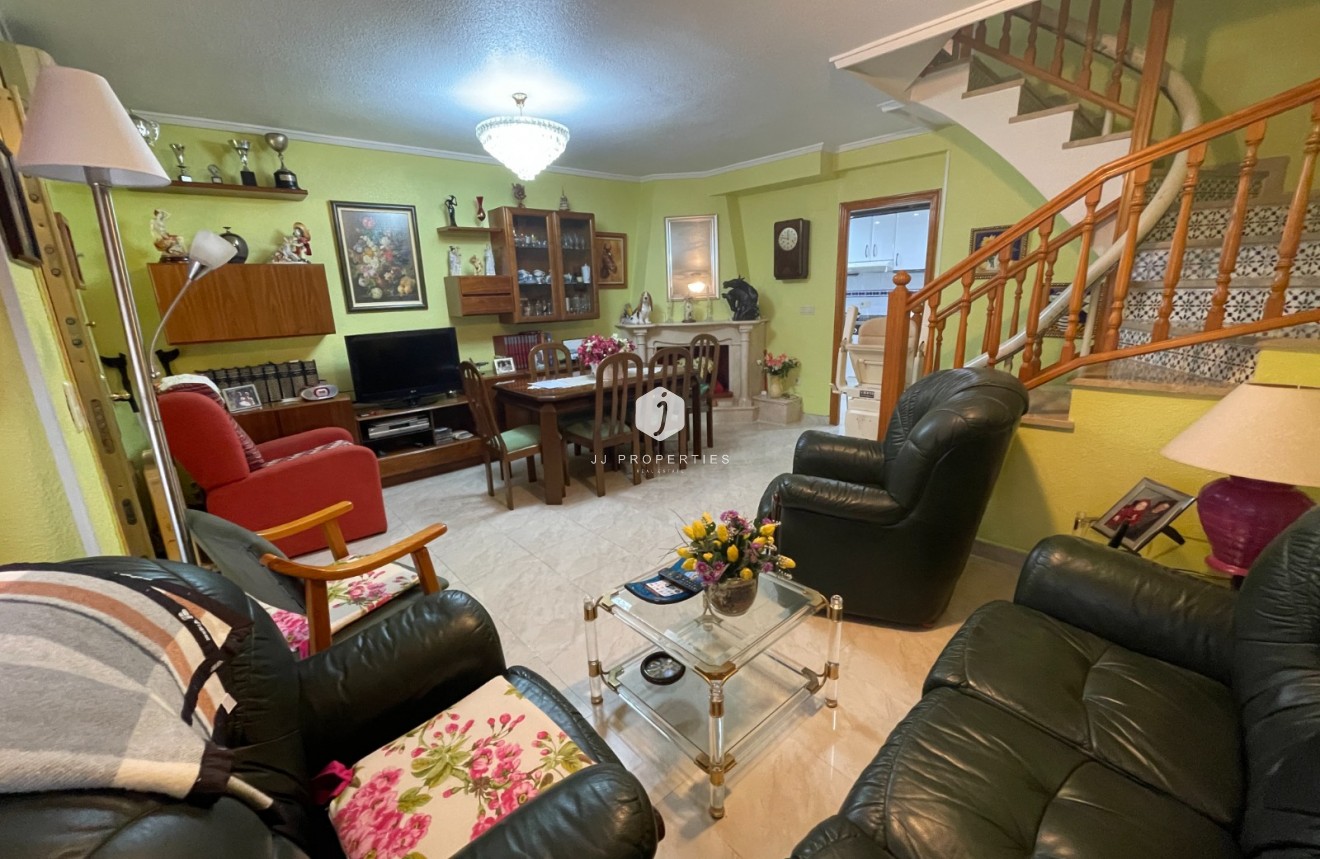 Resale - Chalet -
Guardamar del Segura - Costa Blanca