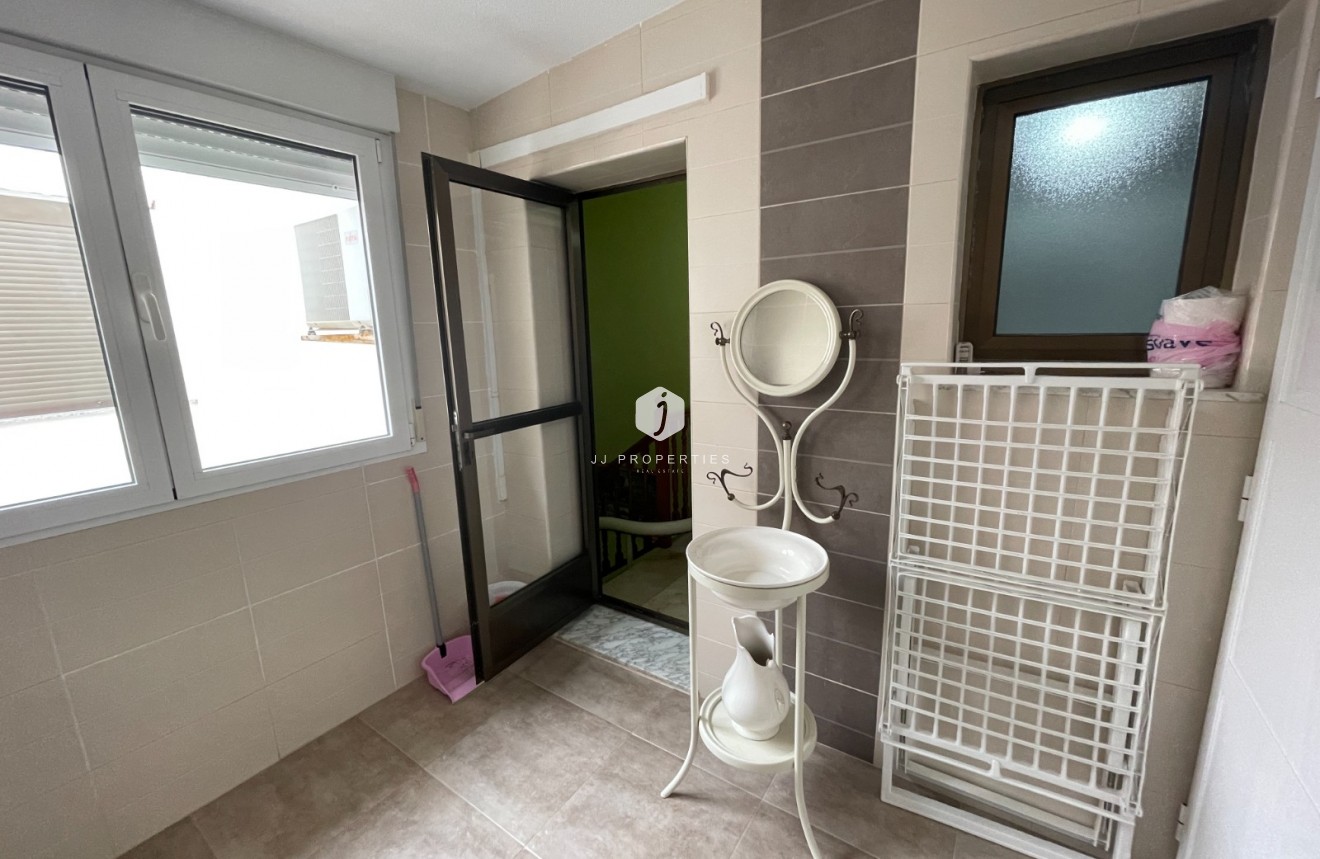 Resale - Chalet -
Guardamar del Segura - Costa Blanca