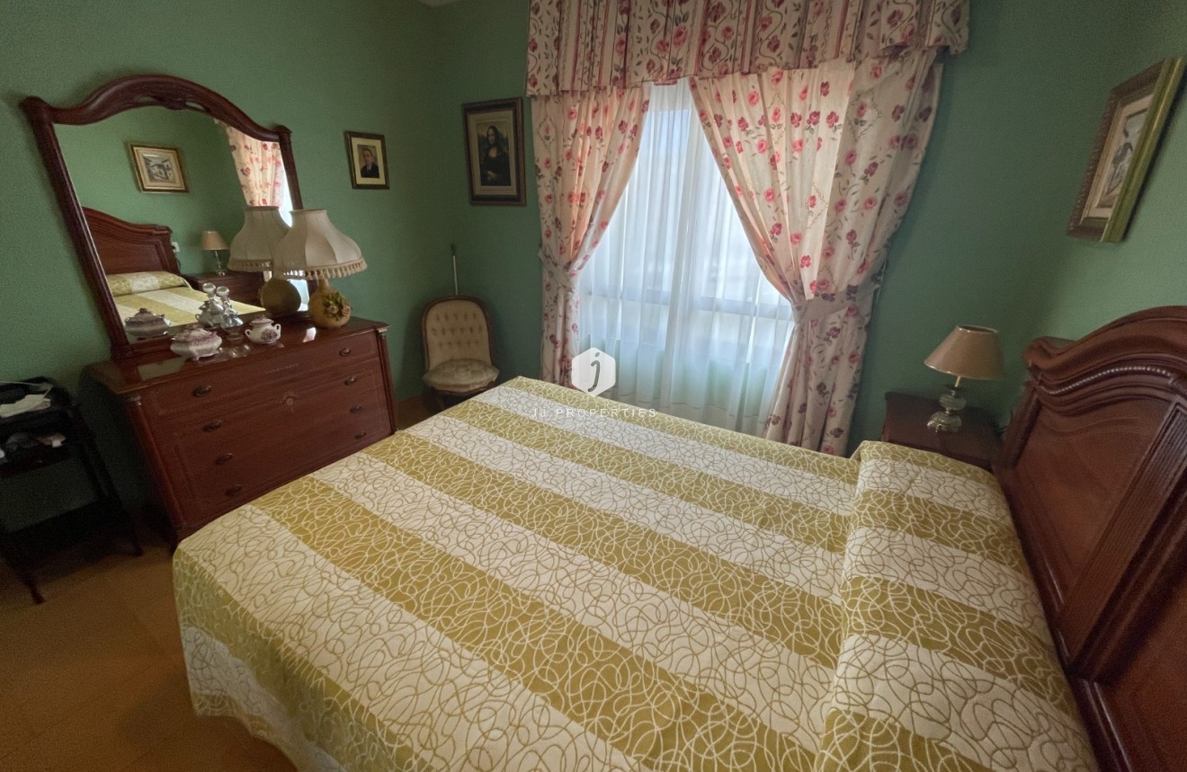 Resale - Chalet -
Guardamar del Segura - Costa Blanca