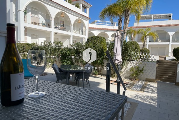 Z drugiej ręki - Mieszkanie w bloku -
Rojales - Inland