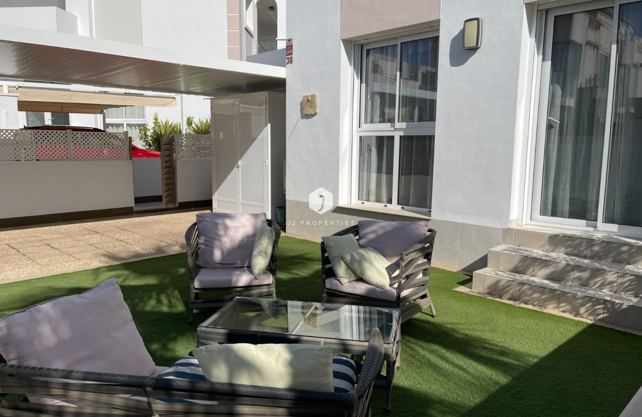 Z drugiej ręki - Mieszkanie w bloku -
Rojales - Inland