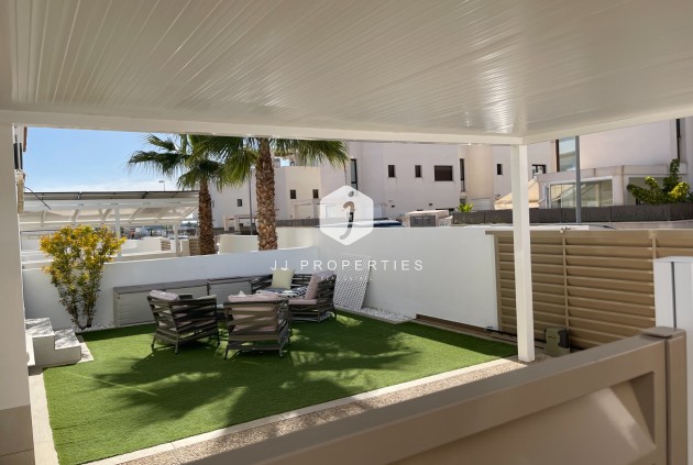 Z drugiej ręki - Mieszkanie w bloku -
Rojales - Inland