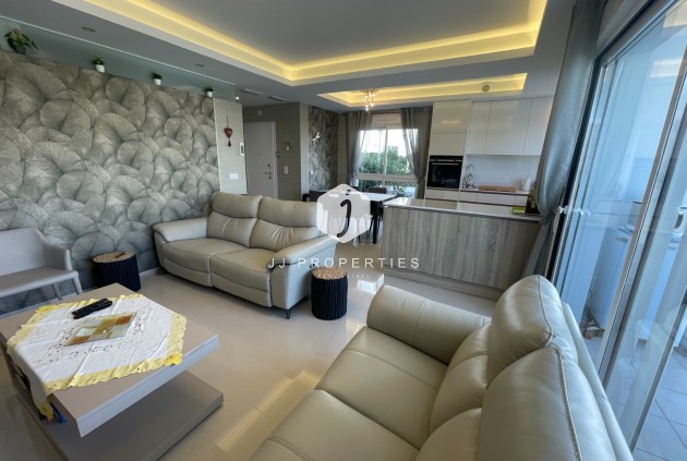 Z drugiej ręki - Mieszkanie w bloku -
Rojales - Inland