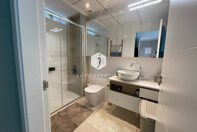 Z drugiej ręki - Mieszkanie w bloku -
Rojales - Inland