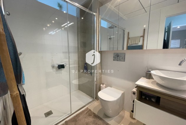 Z drugiej ręki - Mieszkanie w bloku -
Rojales - Inland