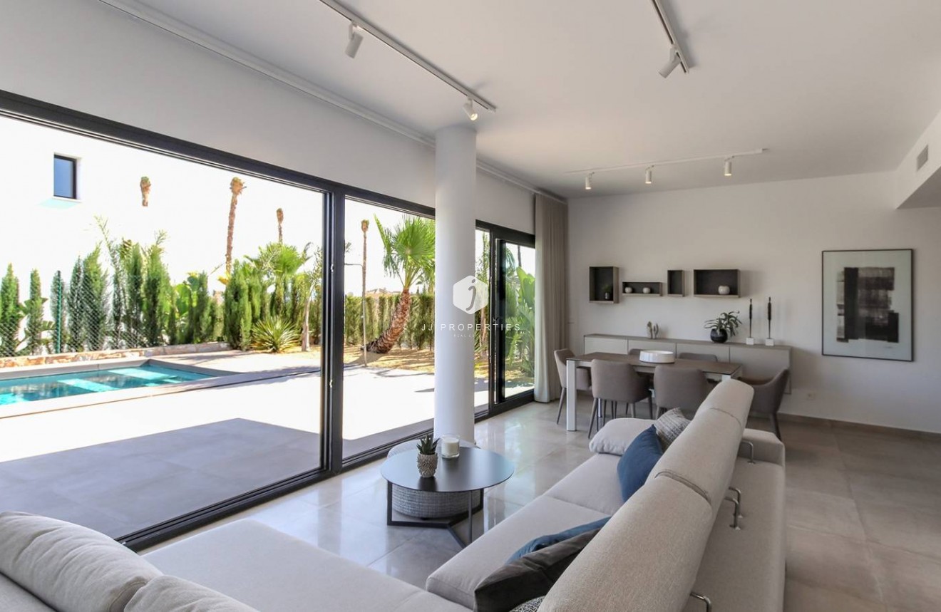 Resale - Villa -
Rojales - Inland