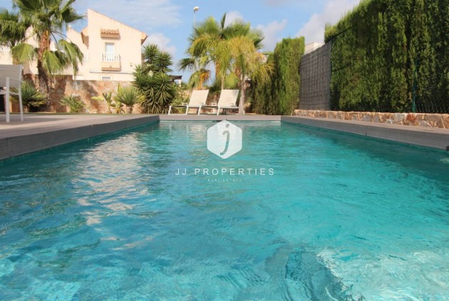 Resale - Villa -
Rojales - Inland