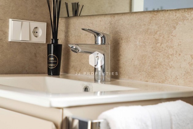 Resale - Villa -
Rojales - Inland