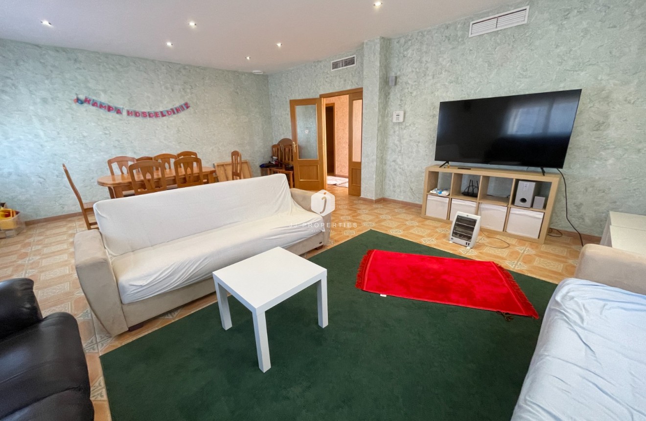 Resale - Villa -
Albatera - Inland