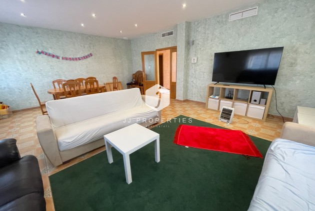 Resale - Villa -
Albatera - Inland