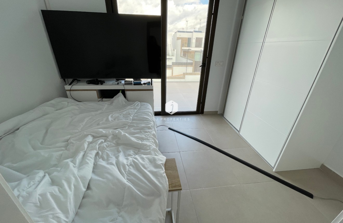 D'occasion - Villa -
Benijofar - Costa Blanca