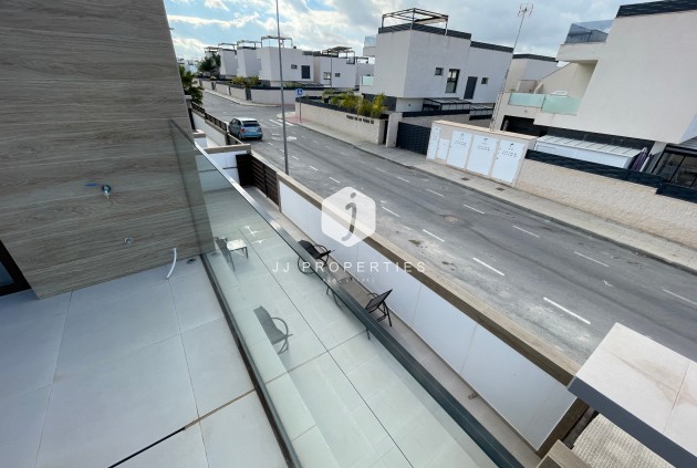 D'occasion - Villa -
Benijofar - Costa Blanca