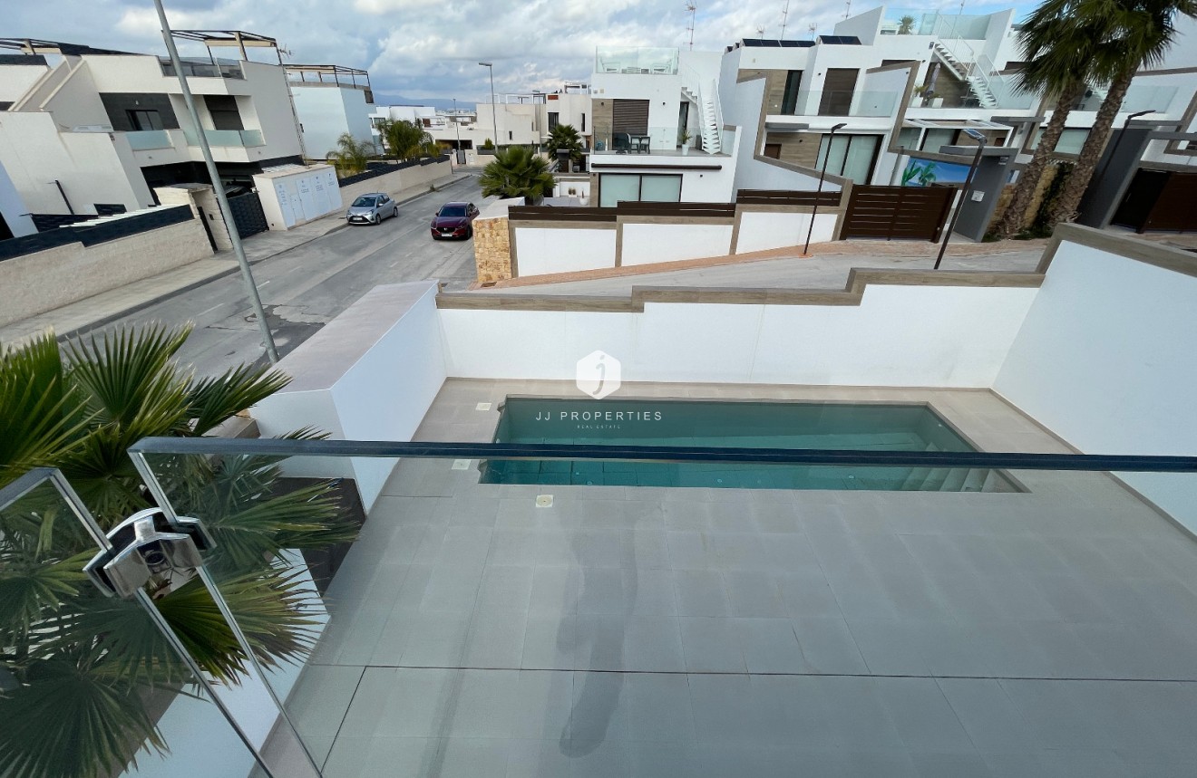 D'occasion - Villa -
Benijofar - Costa Blanca