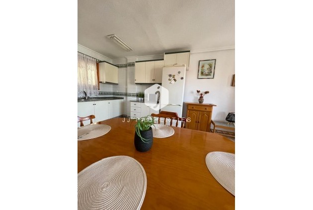 Aus zweiter Hand - Bungalow -
La Mata - Costa Blanca