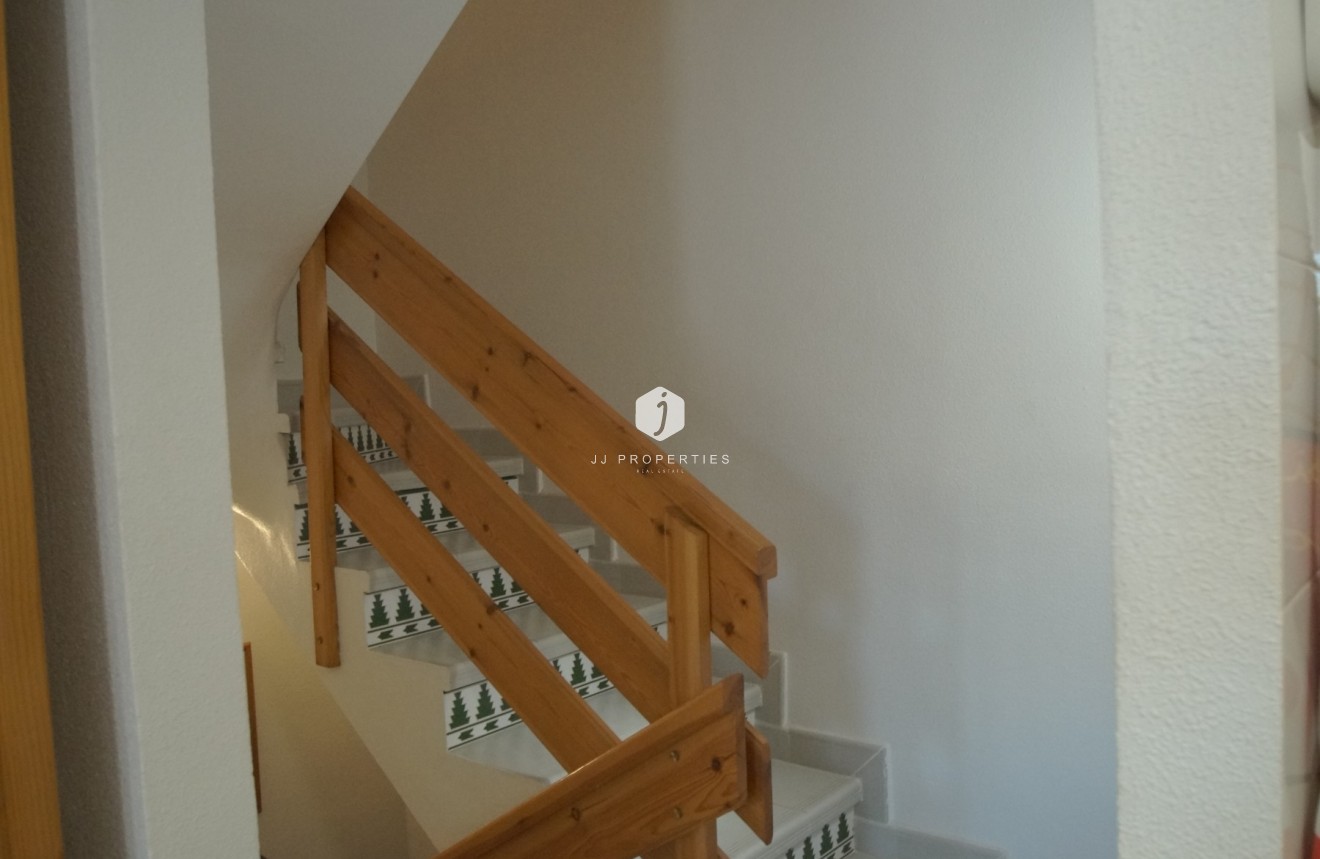 Aus zweiter Hand - Bungalow -
La Mata - Costa Blanca