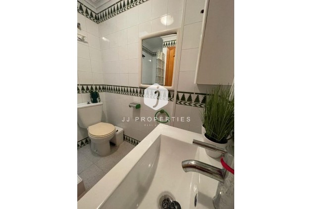 Aus zweiter Hand - Bungalow -
La Mata - Costa Blanca