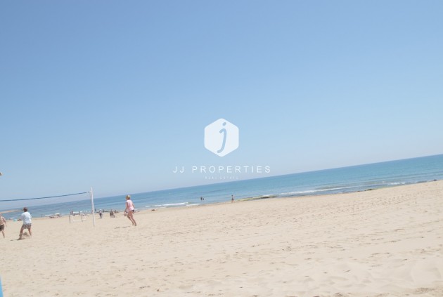 Aus zweiter Hand - Bungalow -
La Mata - Costa Blanca