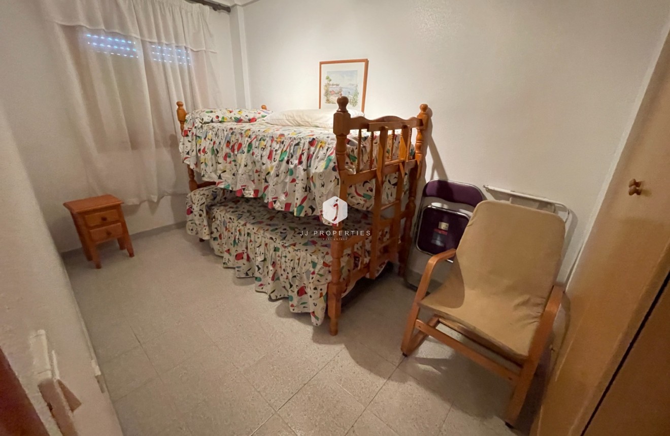 Aus zweiter Hand - Bungalow -
La Mata - Costa Blanca