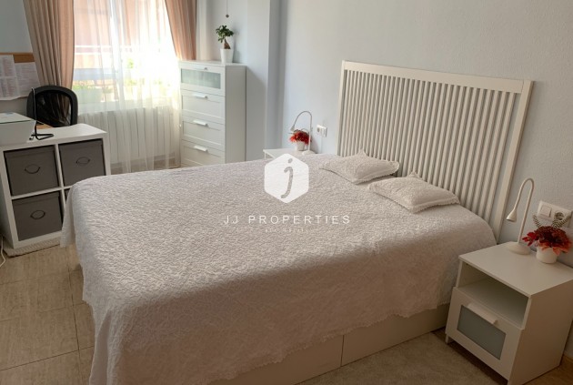 Resale - Apartment / flat -
Torrevieja - Costa Blanca