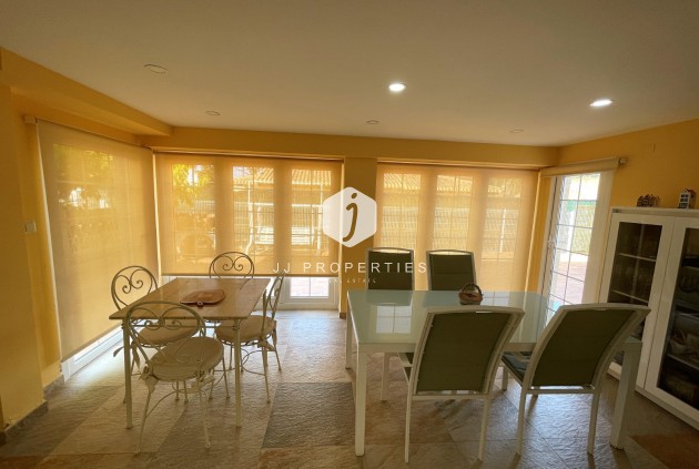 Z drugiej ręki - Villa -
Orihuela Costa - Costa Blanca