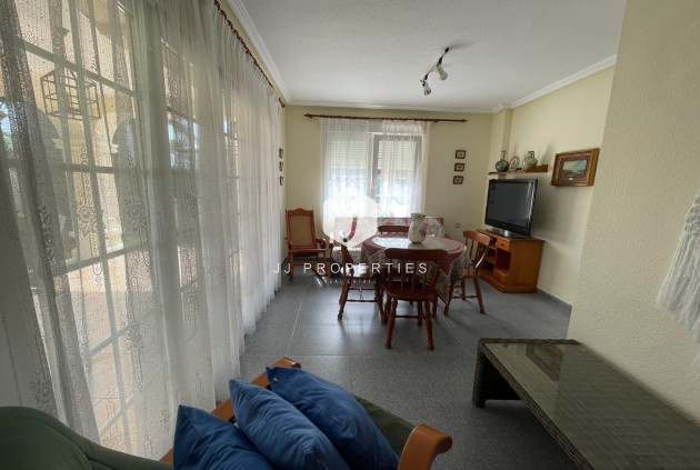 Z drugiej ręki - Villa -
Orihuela Costa - Costa Blanca