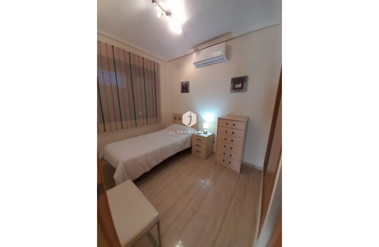 Segunda mano - Chalet -
Ciudad Quesada - Costa Blanca