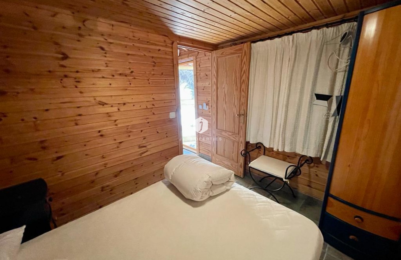 Resale - Villa -
Albatera - Inland