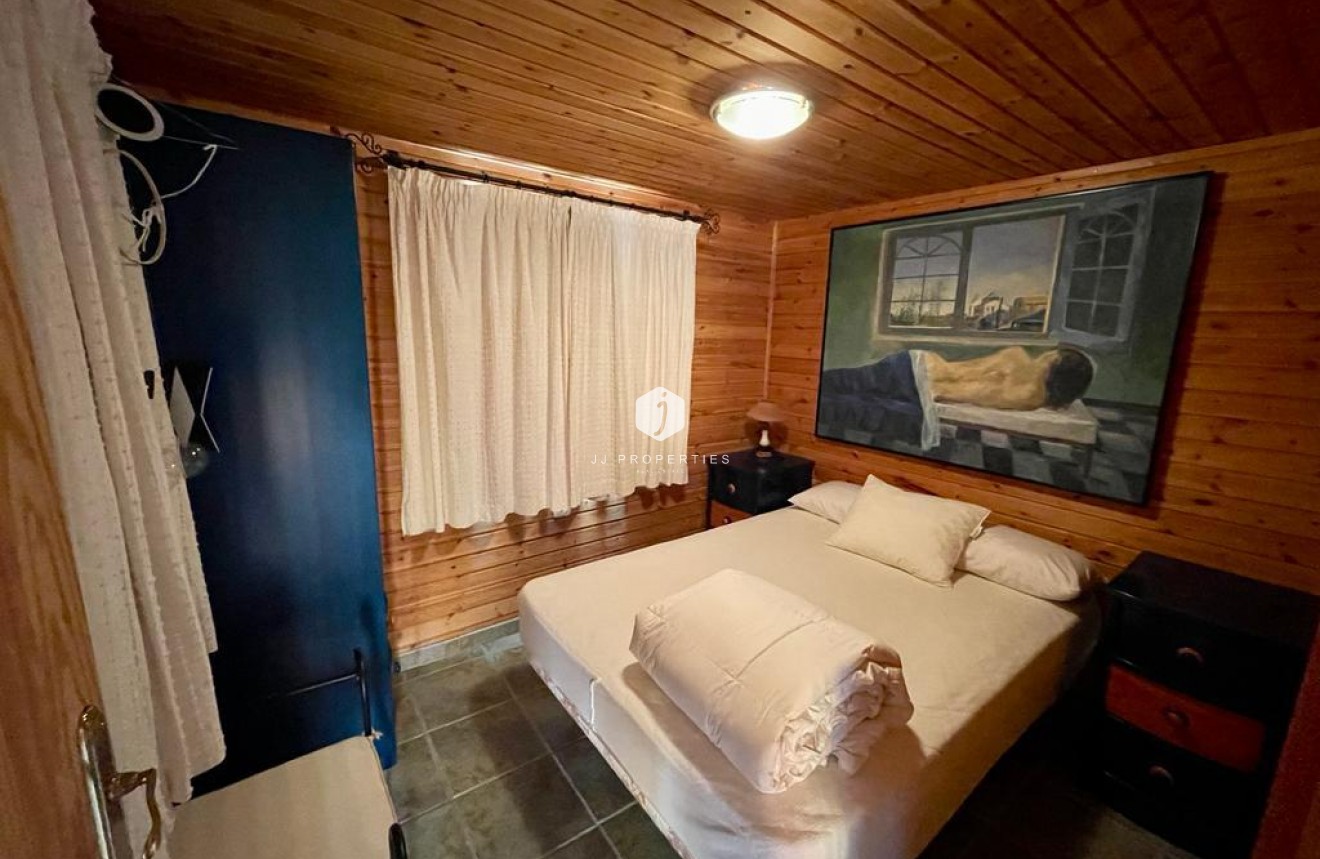 Resale - Villa -
Albatera - Inland