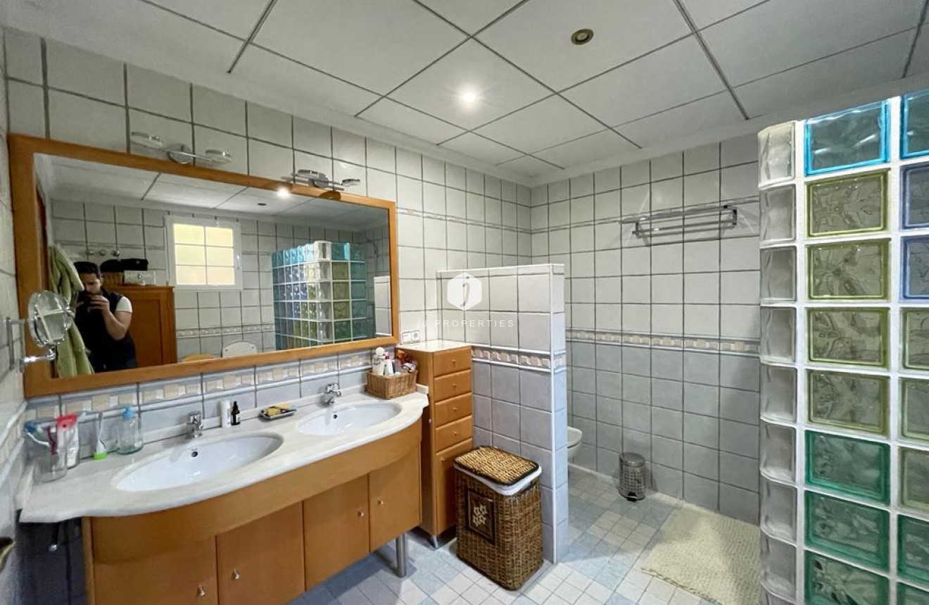 Resale - Villa -
Albatera - Inland