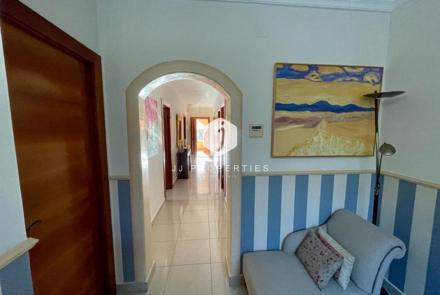 Resale - Villa -
Albatera - Inland