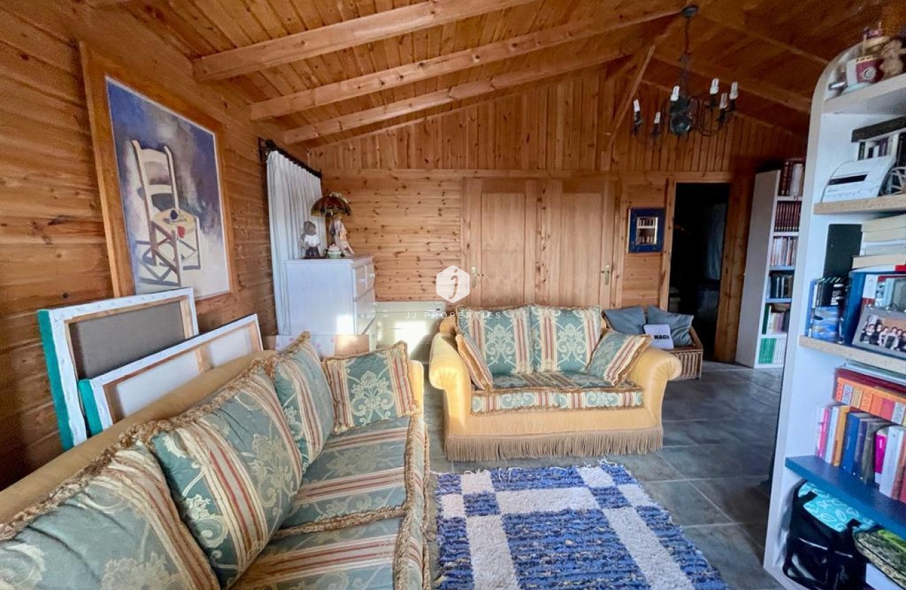 Resale - Villa -
Albatera - Inland