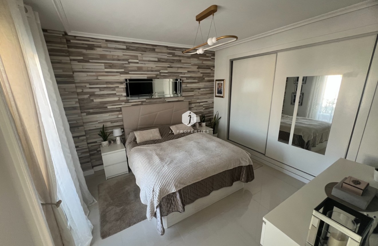 Resale - Villa -
Algorfa - Inland