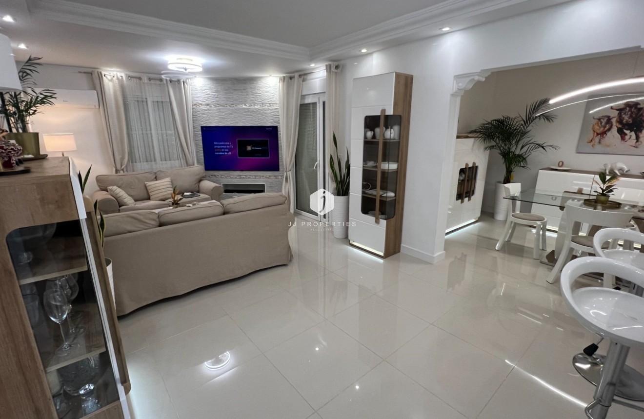 Resale - Villa -
Algorfa - Inland