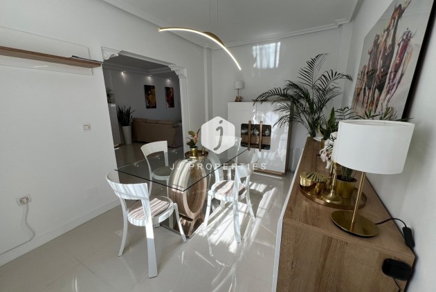 Resale - Villa -
Algorfa - Inland