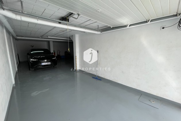 D'occasion - Chalet -
Dolores - Costa Blanca