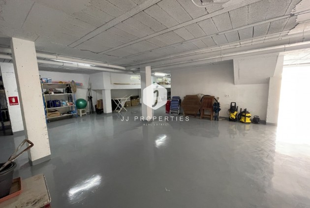 D'occasion - Chalet -
Dolores - Costa Blanca