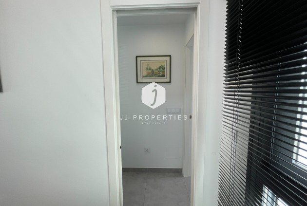 D'occasion - Chalet -
Dolores - Costa Blanca