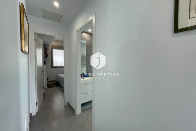 D'occasion - Chalet -
Dolores - Costa Blanca