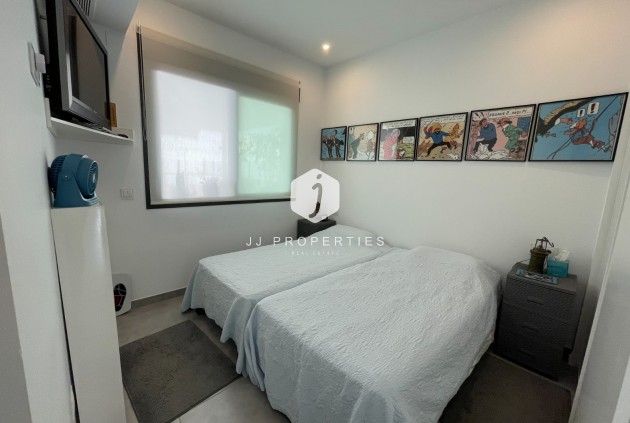 D'occasion - Chalet -
Dolores - Costa Blanca