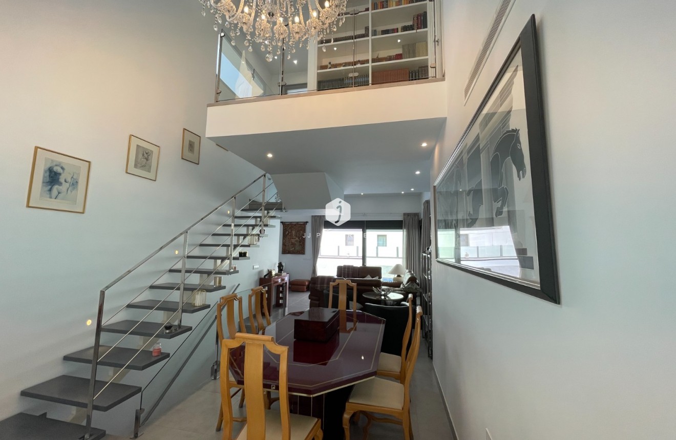 D'occasion - Chalet -
Dolores - Costa Blanca