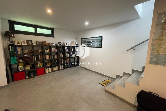 D'occasion - Chalet -
Dolores - Costa Blanca