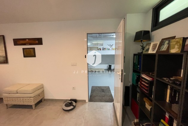 D'occasion - Chalet -
Dolores - Costa Blanca