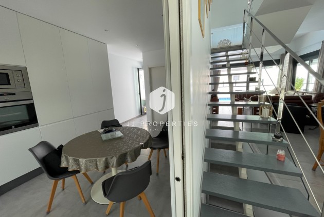 D'occasion - Chalet -
Dolores - Costa Blanca