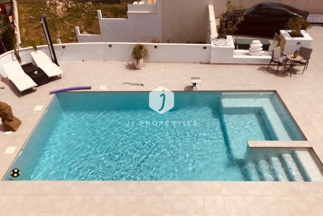 Resale - Villa -
Rojales - Inland